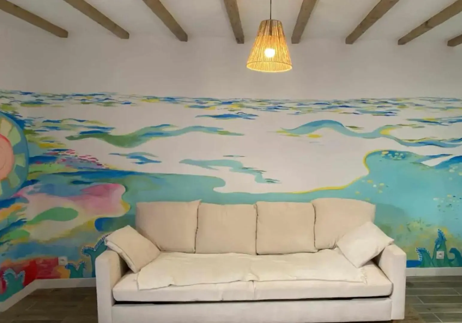 Homestay Artscape Marseille Apartment