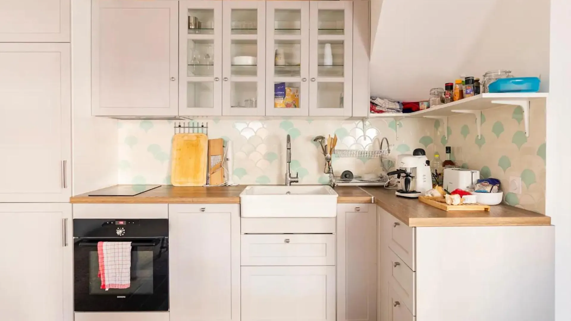 Homestay Artscape Marseille Apartment